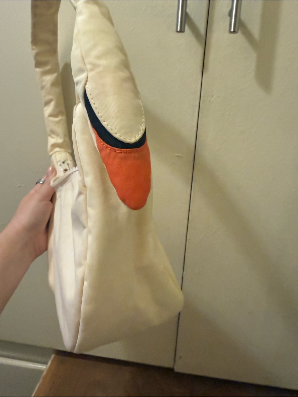 BAGGU Nylon Swan Bag